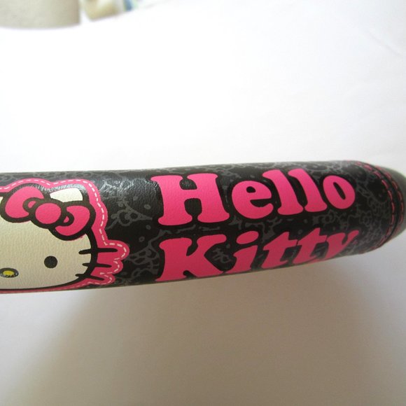 Hello Kitty Steering Wheel Cover Cars - Picture 4 of 5